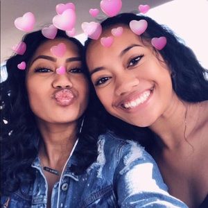 Meet your Posher, Naomi